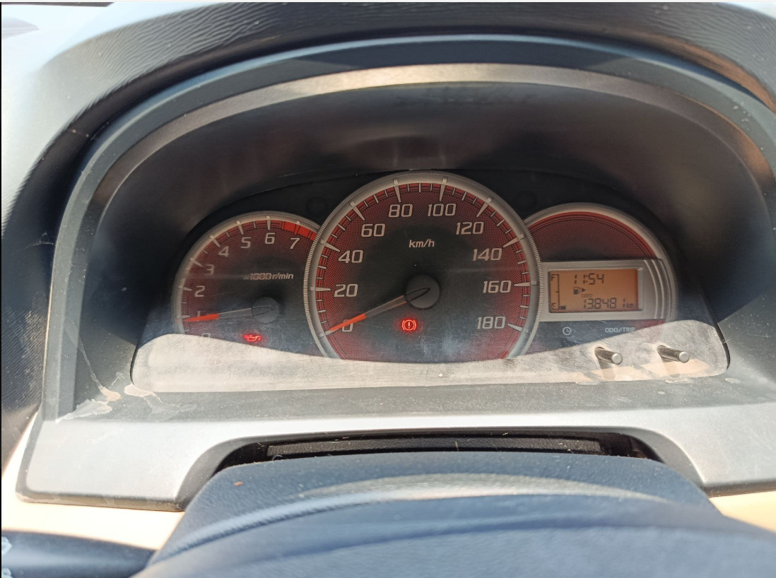 2015 Toyota Avanza  1.3 E MT 2015 Toyota Avanza  1.3 E MT