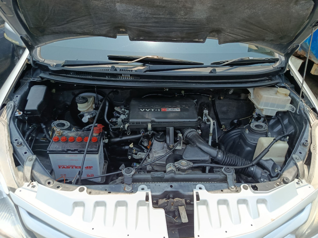 2015 Toyota Avanza  1.3 E MT 2015 Toyota Avanza  1.3 E MT