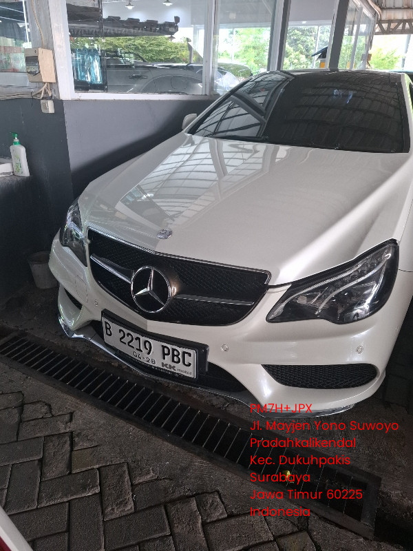 2012 Mercedes Benz E-Class  E 350 CGI 2012 Mercedes Benz E-Class  E 350 CGI