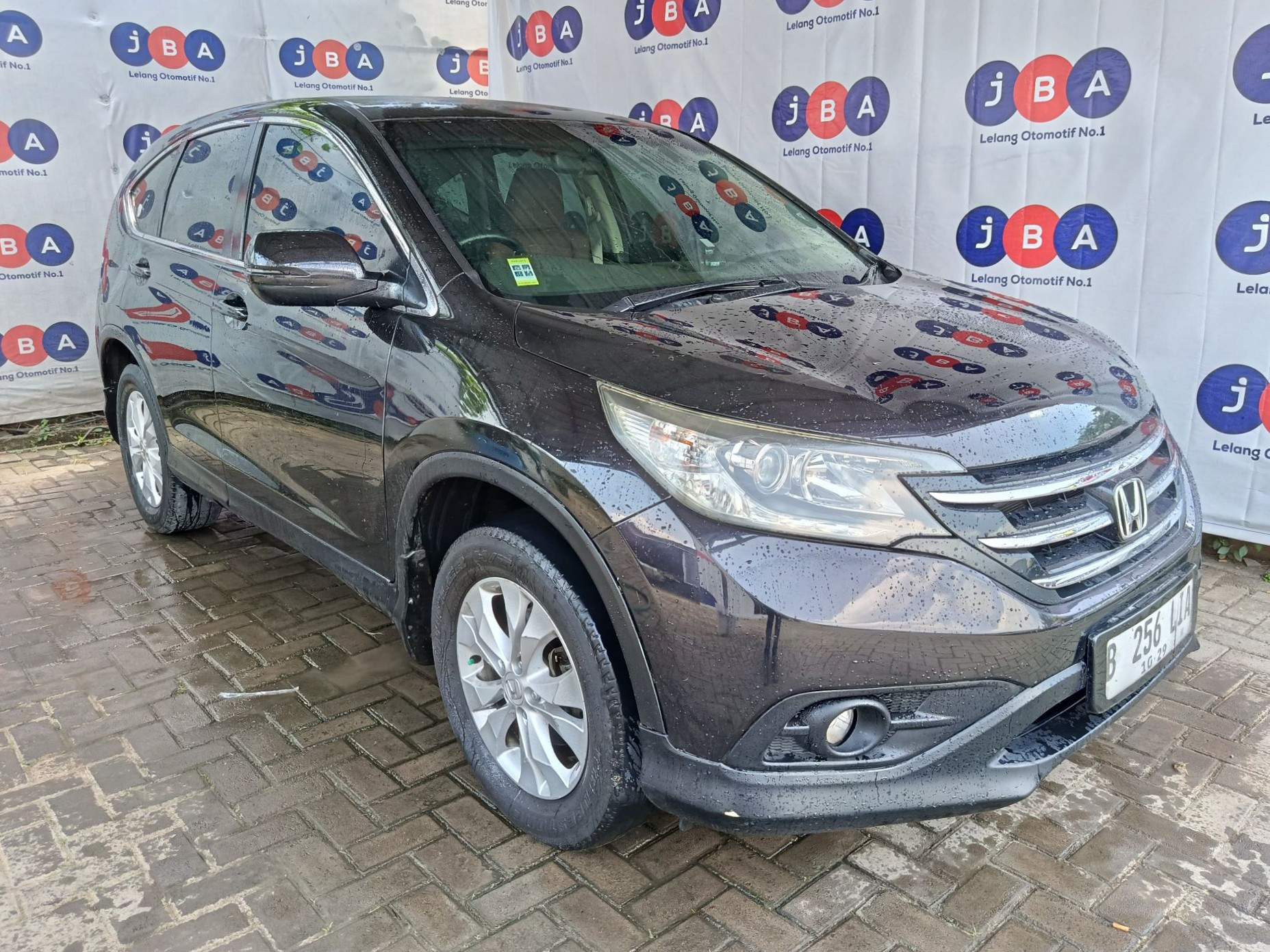 2014 Honda CR-V  RE1 2WD 2.0 A/T Bekas 2014 Honda CR-V  RE1 2WD 2.0 A/T Bekas
