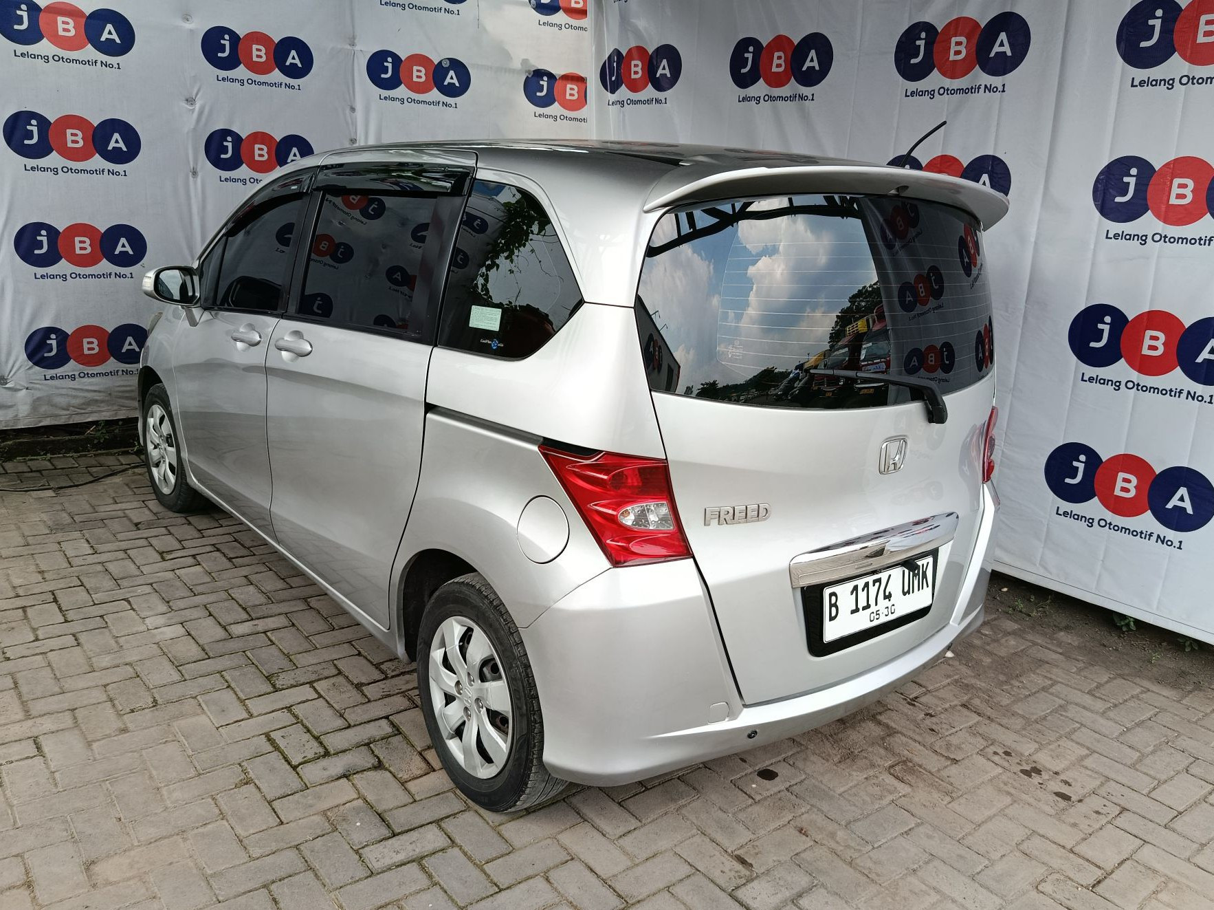 2011 Honda Freed  EA/T 2011 Honda Freed  EA/T