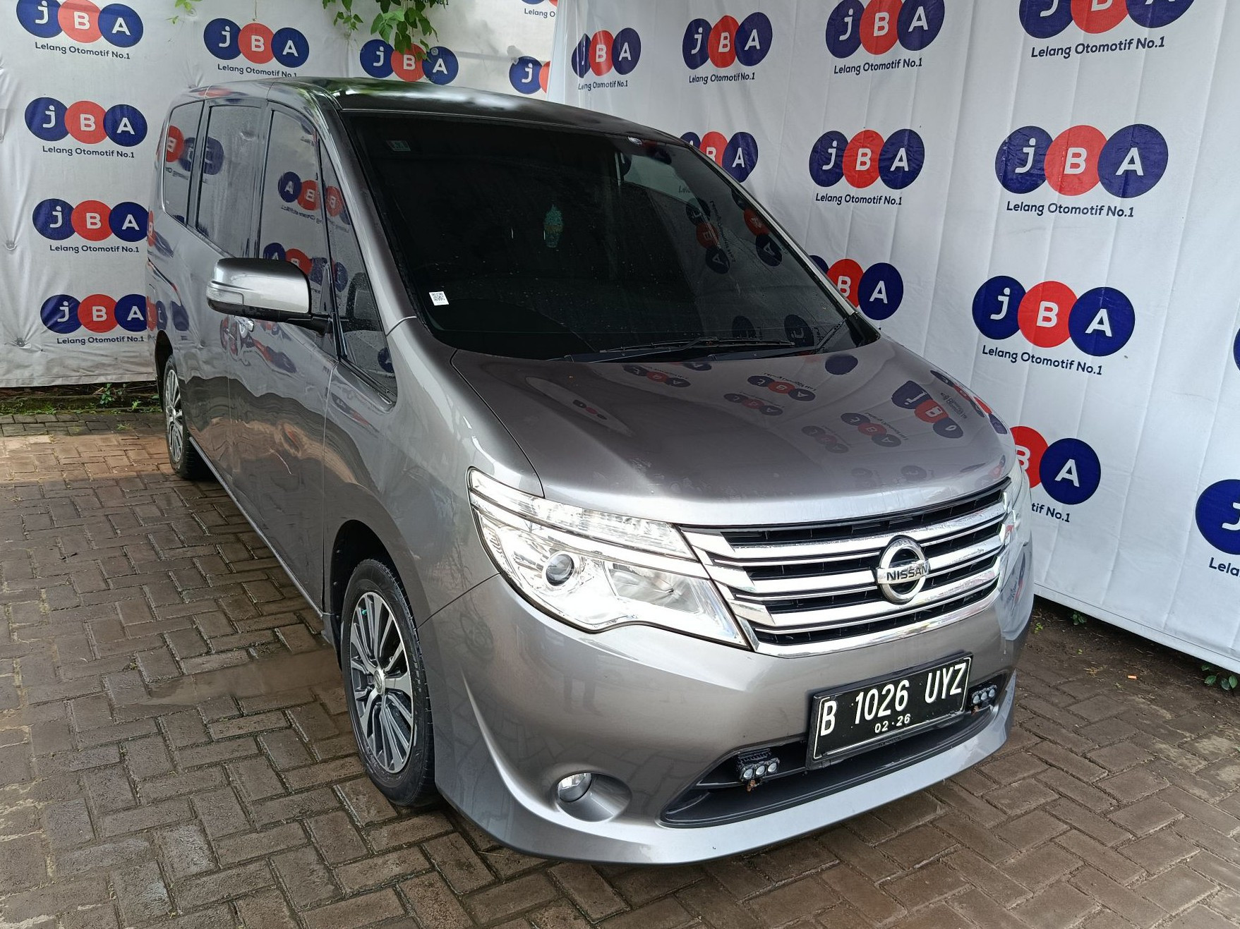 2016 Nissan Serena  HIGHWAY Bekas 2016 Nissan Serena  HIGHWAY Bekas