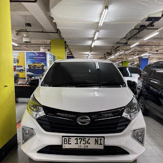 2023 Daihatsu Sigra 1.2 R DLX MT