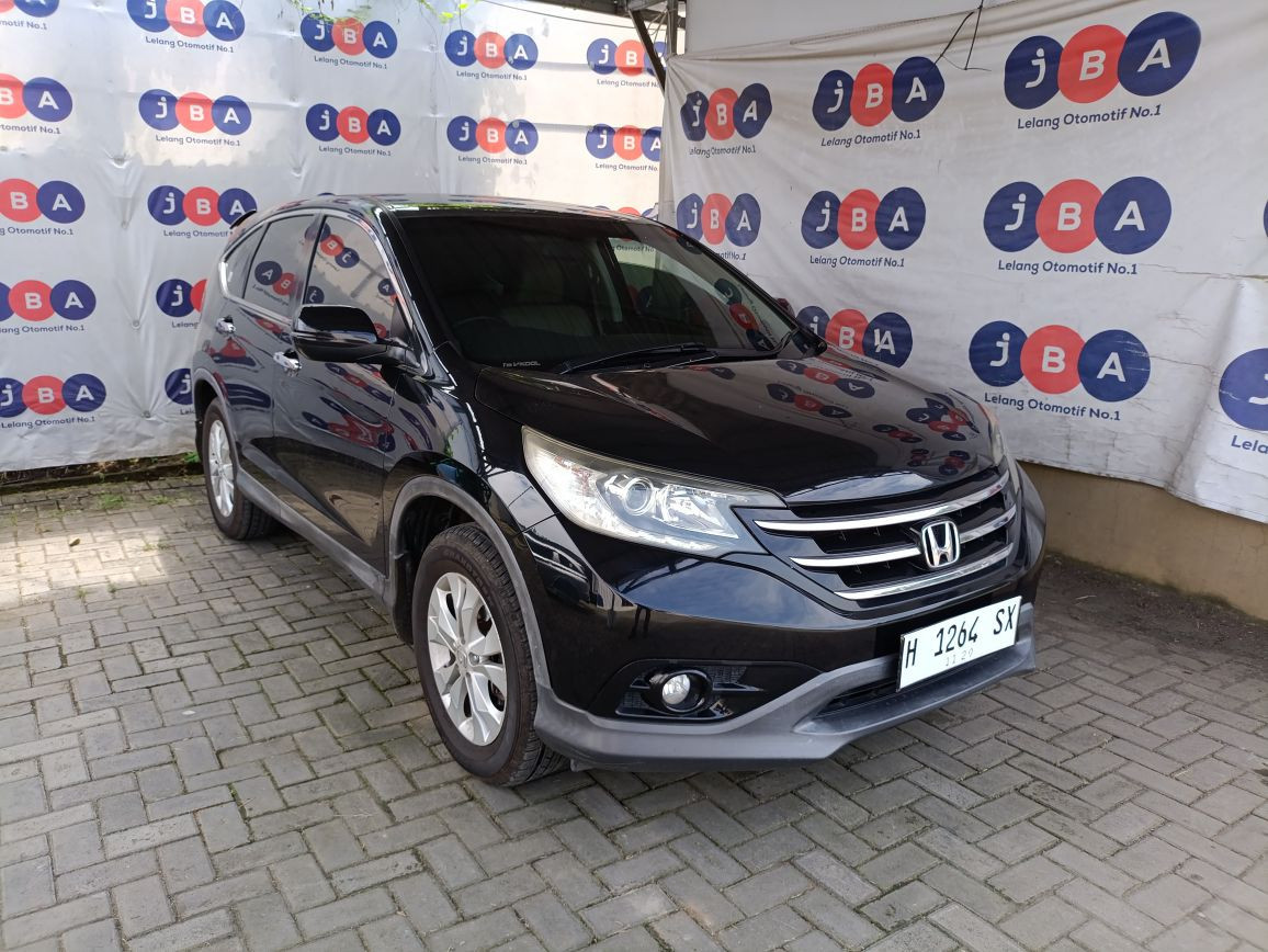 Second Hand 2014 Honda CR-V  RE1 2WD 2.0 A/T Second Hand 2014 Honda CR-V  RE1 2WD 2.0 A/T