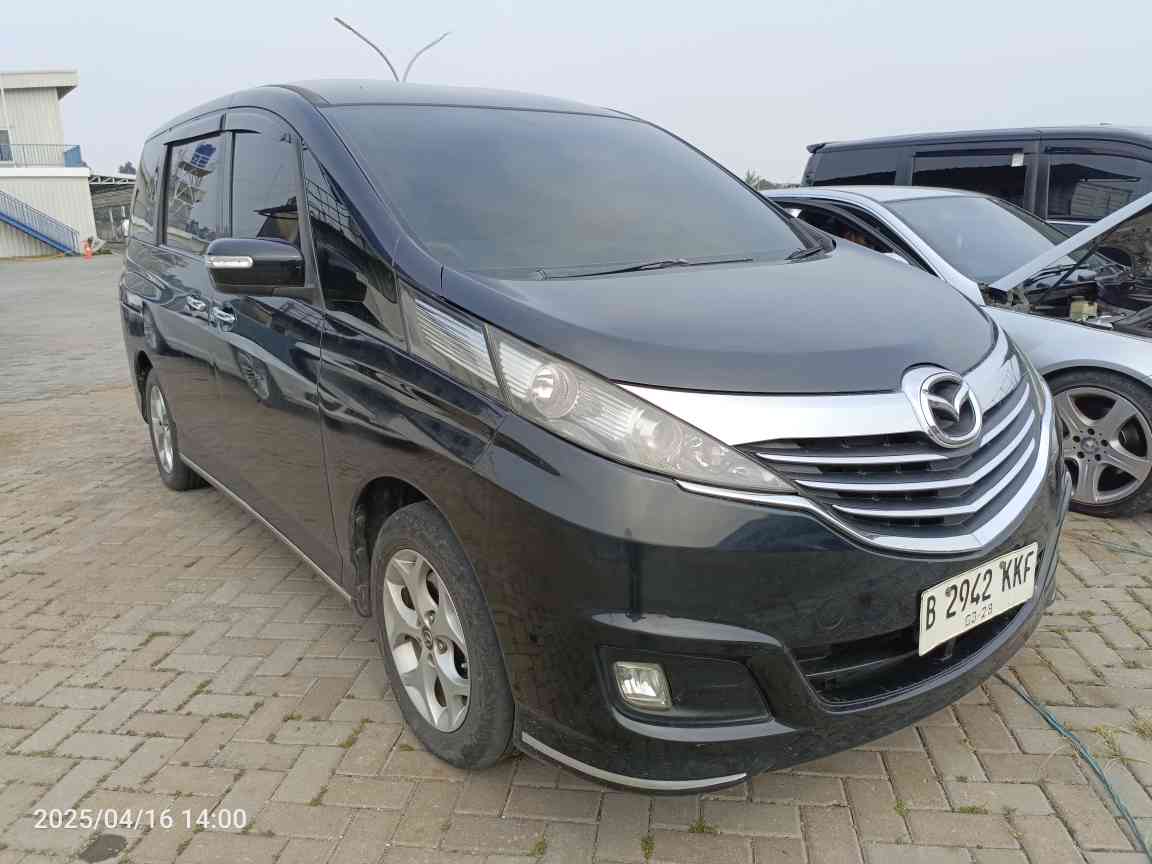 Second Hand 2017 Mazda Biante 2.0L AT Second Hand 2017 Mazda Biante 2.0L AT