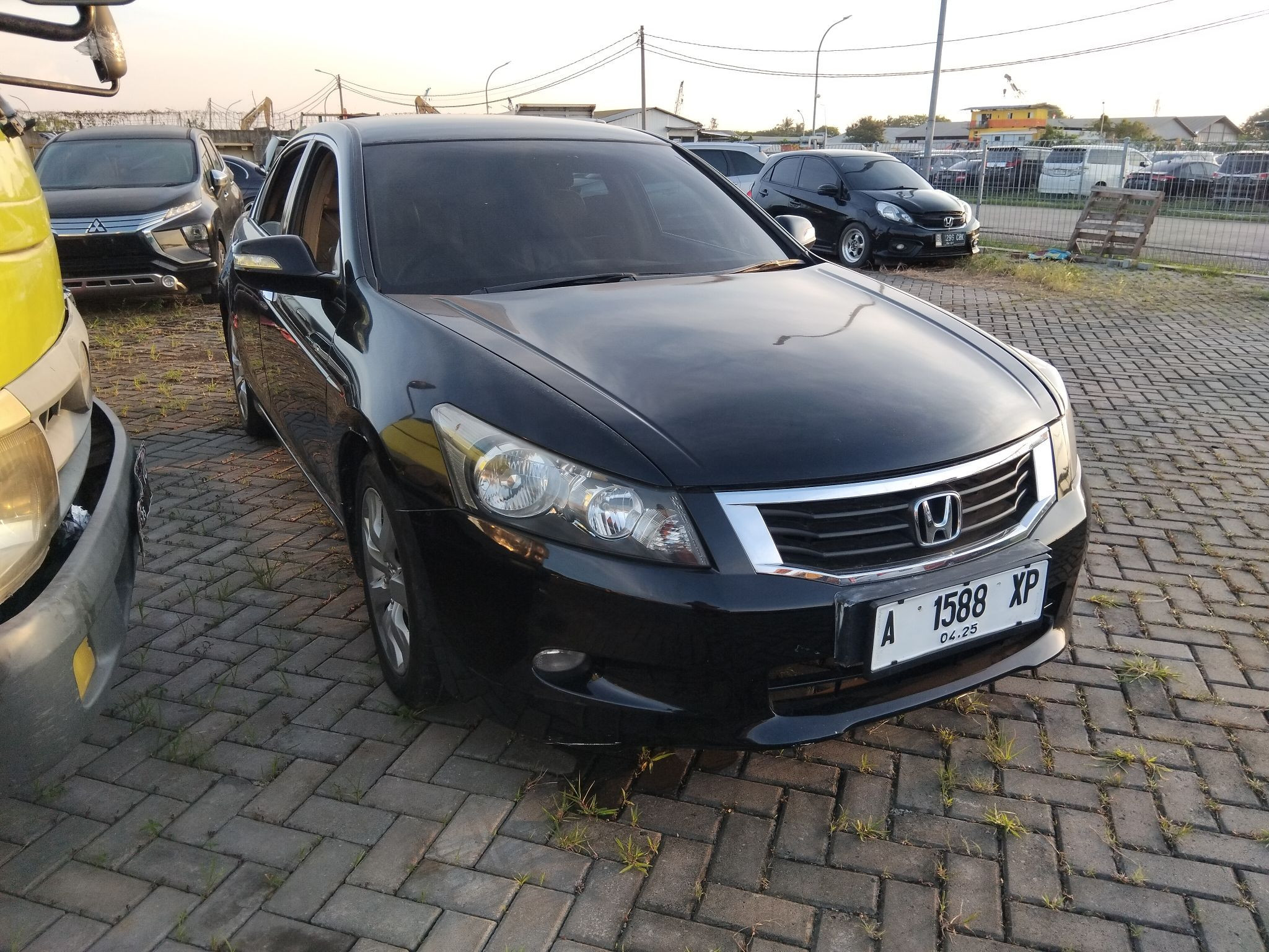 2010 Honda Accord  2.4L VTi Bekas 2010 Honda Accord  2.4L VTi Bekas