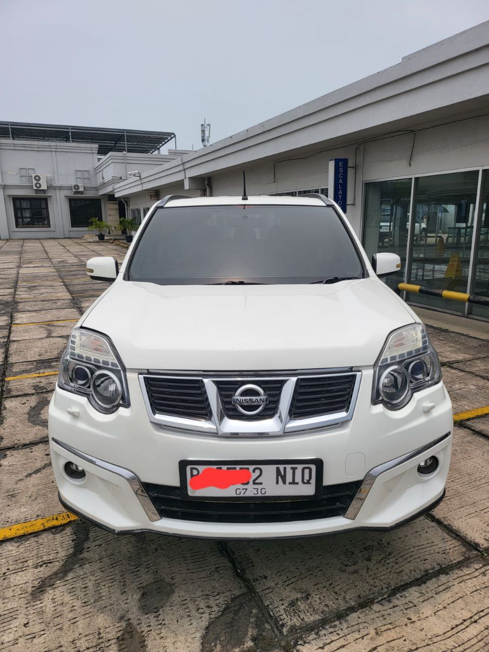 2012 Nissan X-Trail  2.5 ST AT URBAN SELECTION FL Bekas 2012 Nissan X-Trail  2.5 ST AT URBAN SELECTION FL Bekas