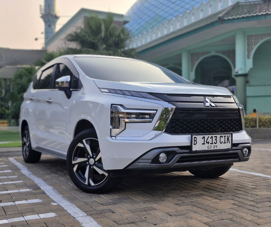 2023 Mitsubishi Xpander Ultimate CVT 2023 Mitsubishi Xpander Ultimate CVT