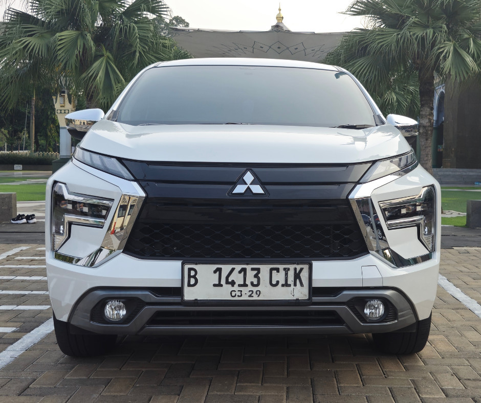 2023 Mitsubishi Xpander Ultimate CVT 2023 Mitsubishi Xpander Ultimate CVT