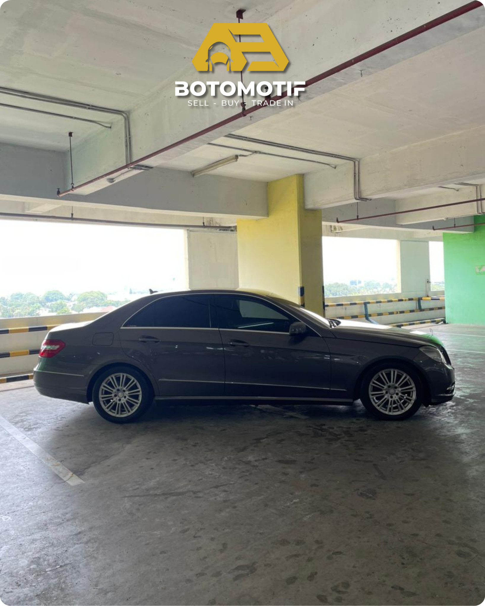 2011 Mercedes Benz E-Class  E 300 Elegance 2011 Mercedes Benz E-Class  E 300 Elegance