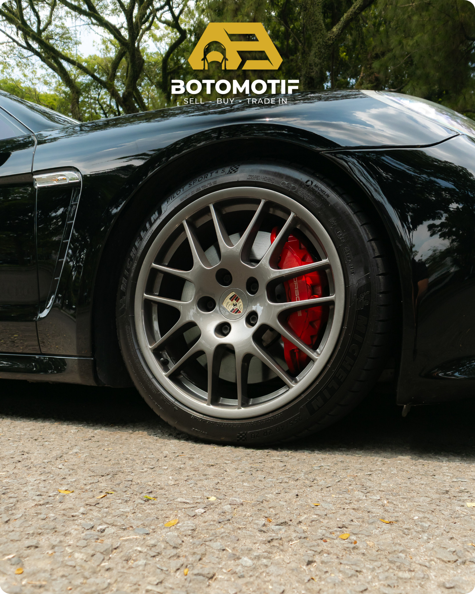 2013 Porsche Panamera GTS 2013 Porsche Panamera GTS
