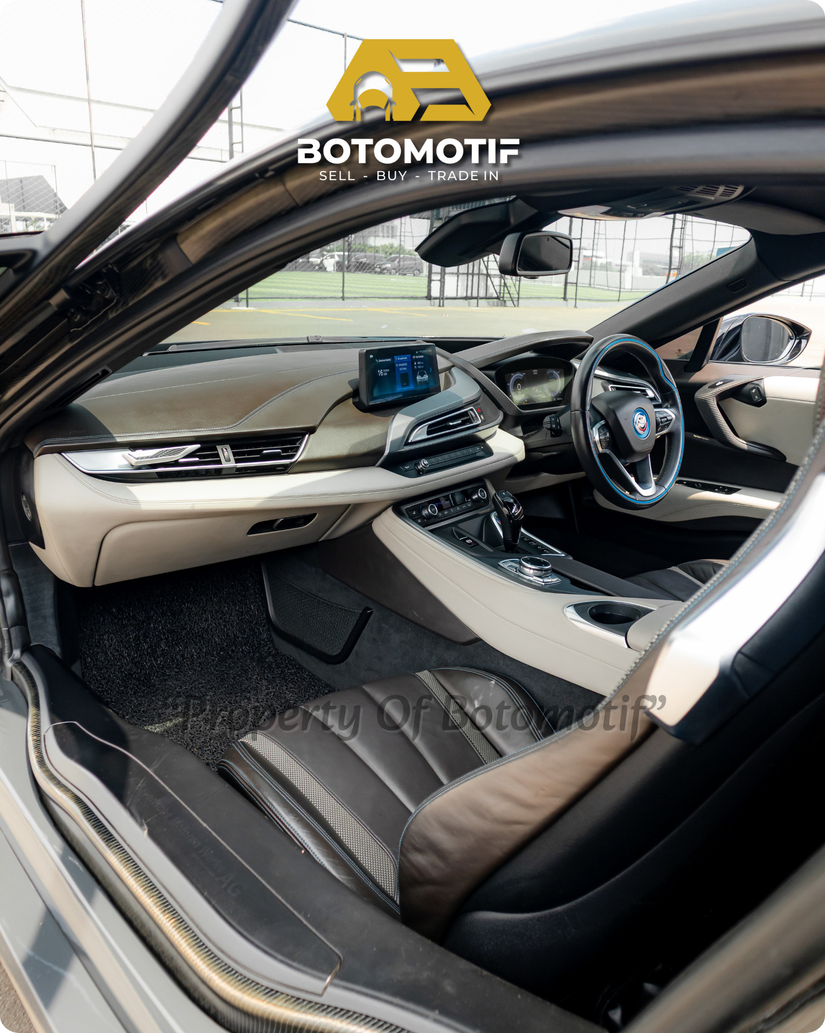 2015 BMW i8 Coupe 2015 BMW i8 Coupe