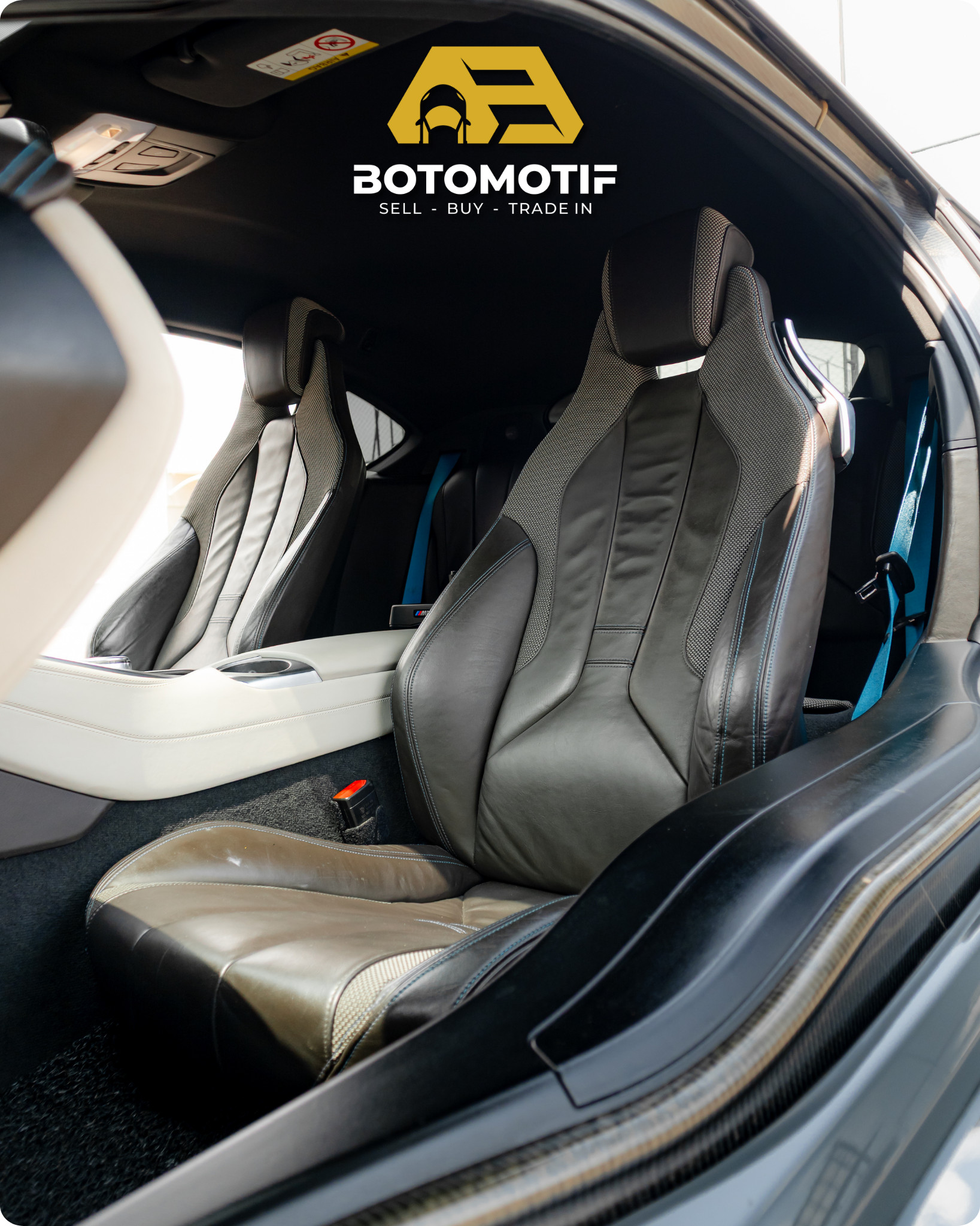 2015 BMW i8 Coupe 2015 BMW i8 Coupe