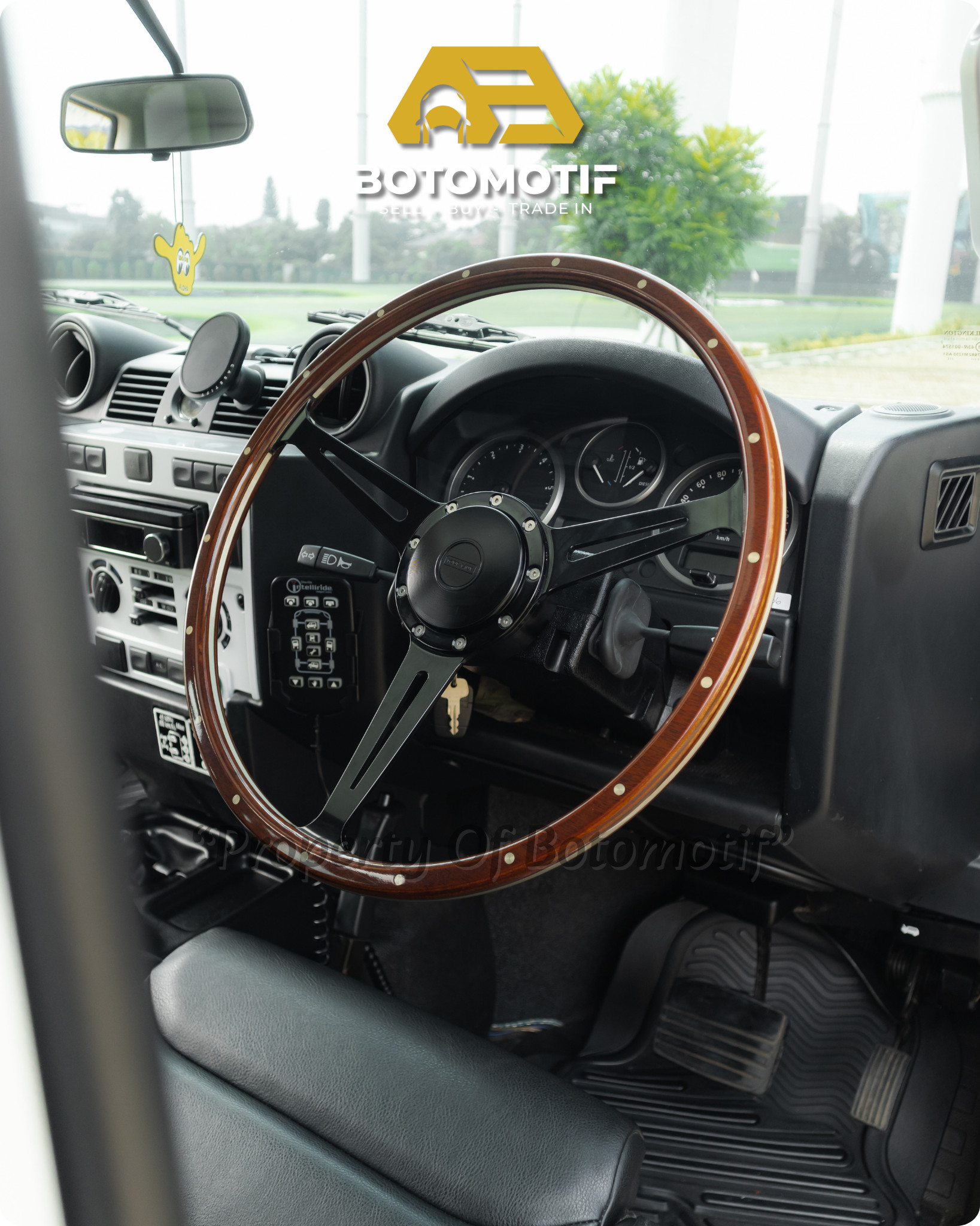 2012 Land Rover Defender 90 2012 Land Rover Defender 90