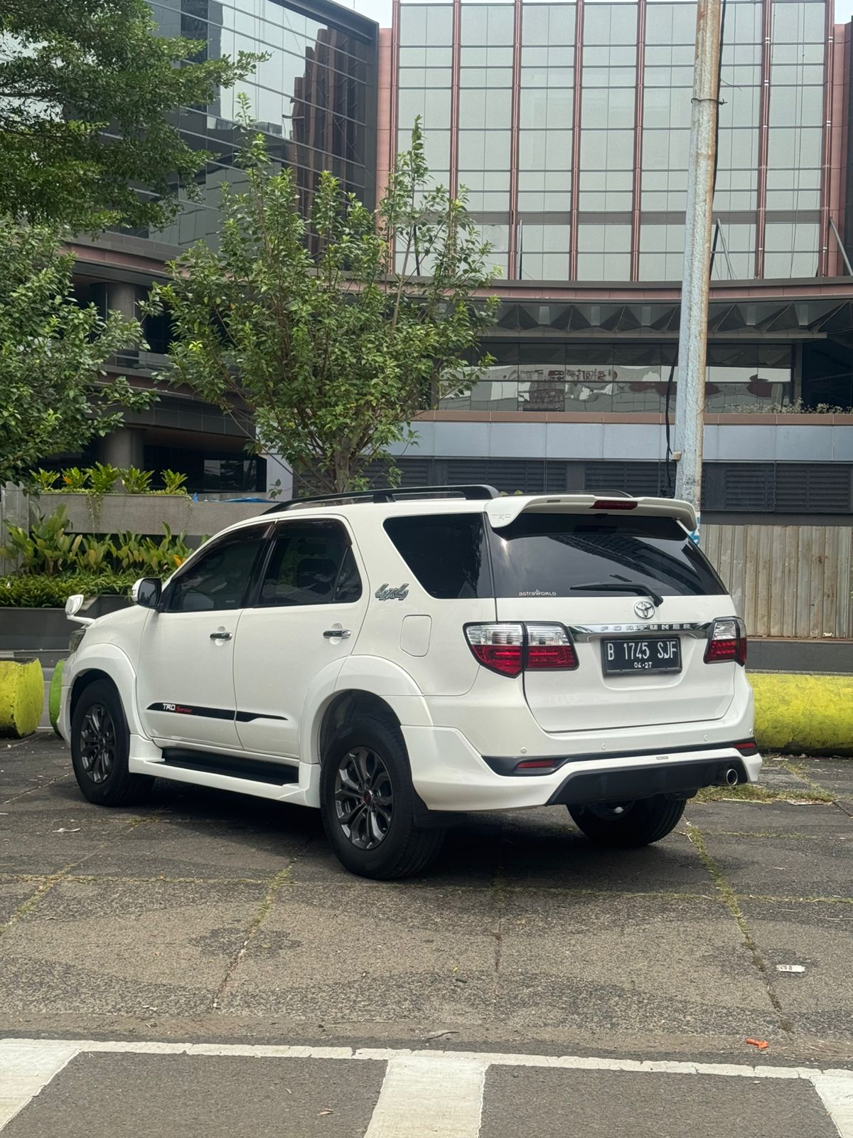 2012 Toyota Fortuner  2012 Toyota Fortuner