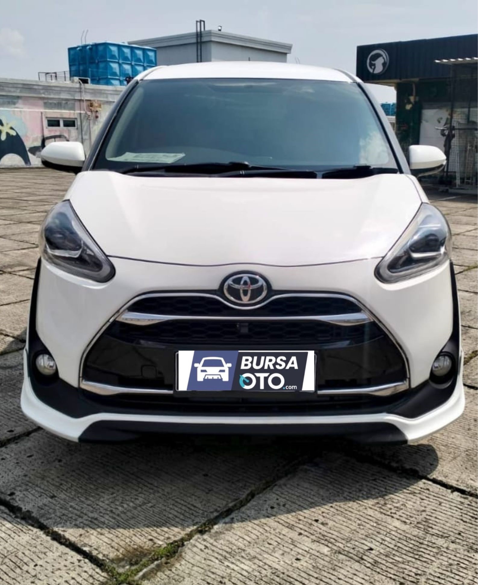 2017 Toyota Sienta Bekas 2017 Toyota Sienta Bekas