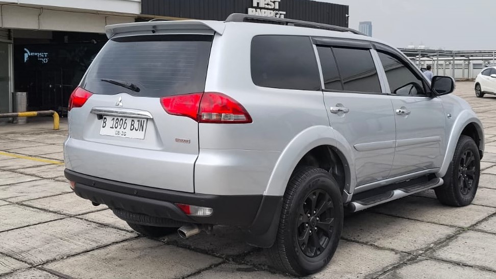 2014 Mitsubishi Pajero Sport 2014 Mitsubishi Pajero Sport