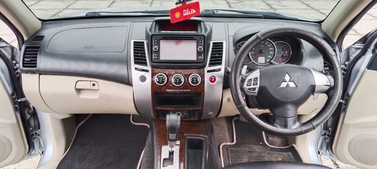 2014 Mitsubishi Pajero Sport 2014 Mitsubishi Pajero Sport