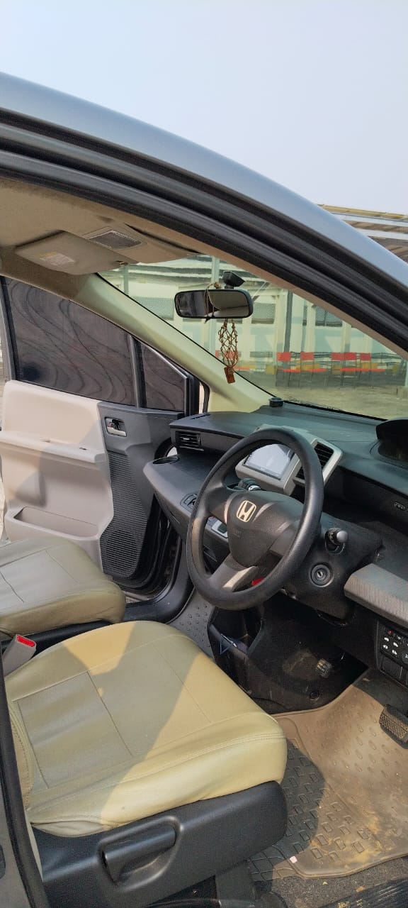 2010 Honda Freed 2010 Honda Freed