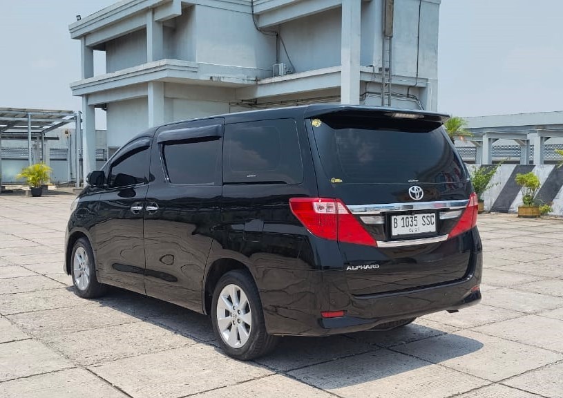 2012 Toyota Alphard 2012 Toyota Alphard