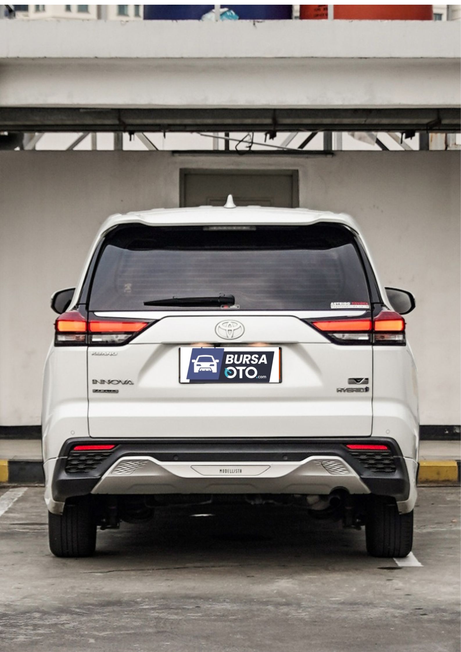 2023 Toyota Kijang Innova Zenix Hybrid EV 2023 Toyota Kijang Innova Zenix Hybrid EV