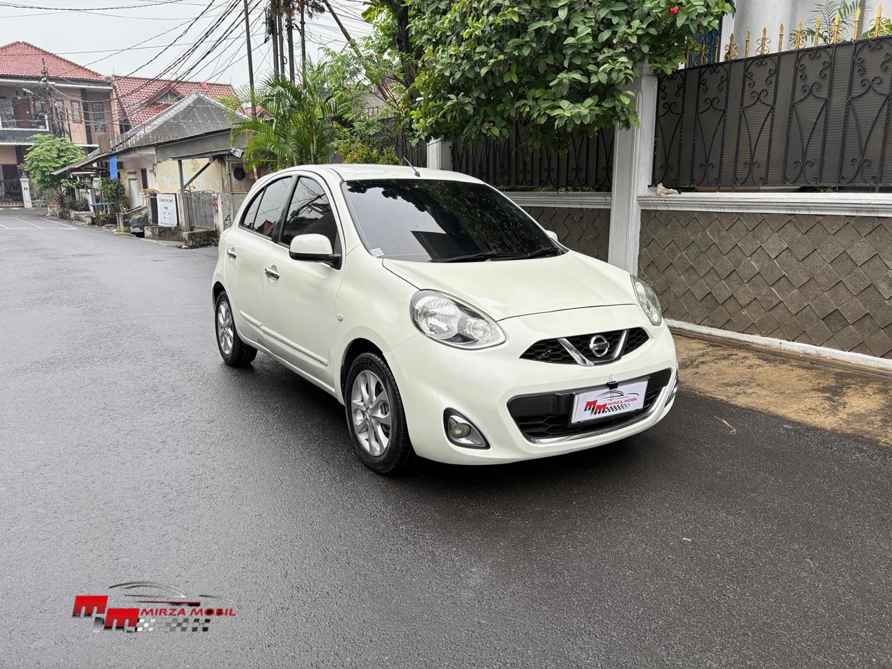 2014 Nissan March Bekas 2014 Nissan March Bekas
