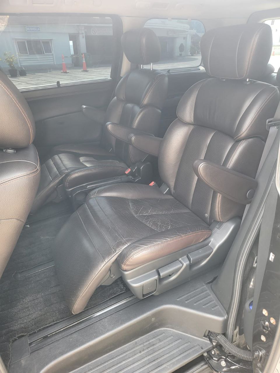 2011 Nissan Elgrand 2011 Nissan Elgrand