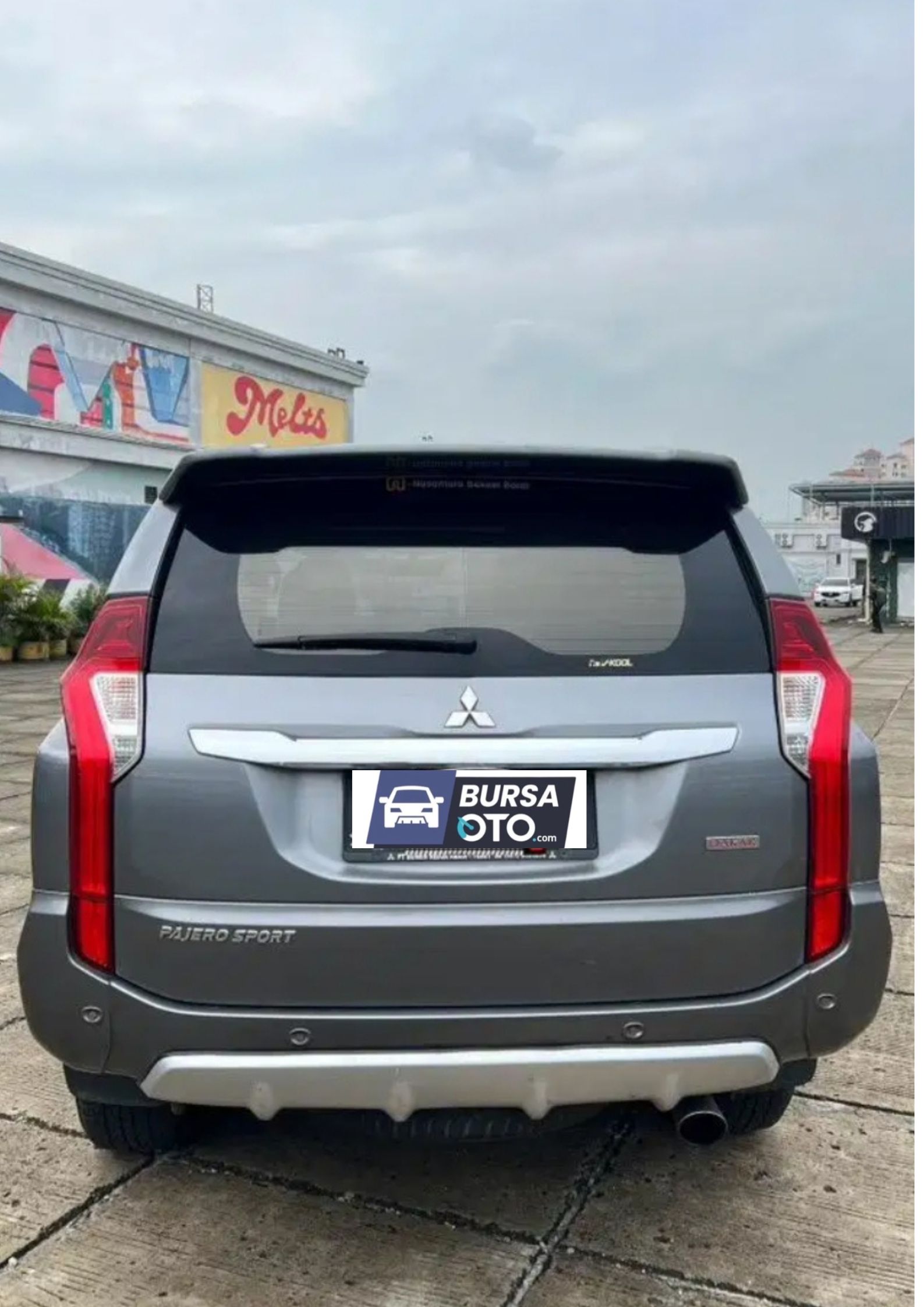 2017 Mitsubishi Pajero Sport 2017 Mitsubishi Pajero Sport