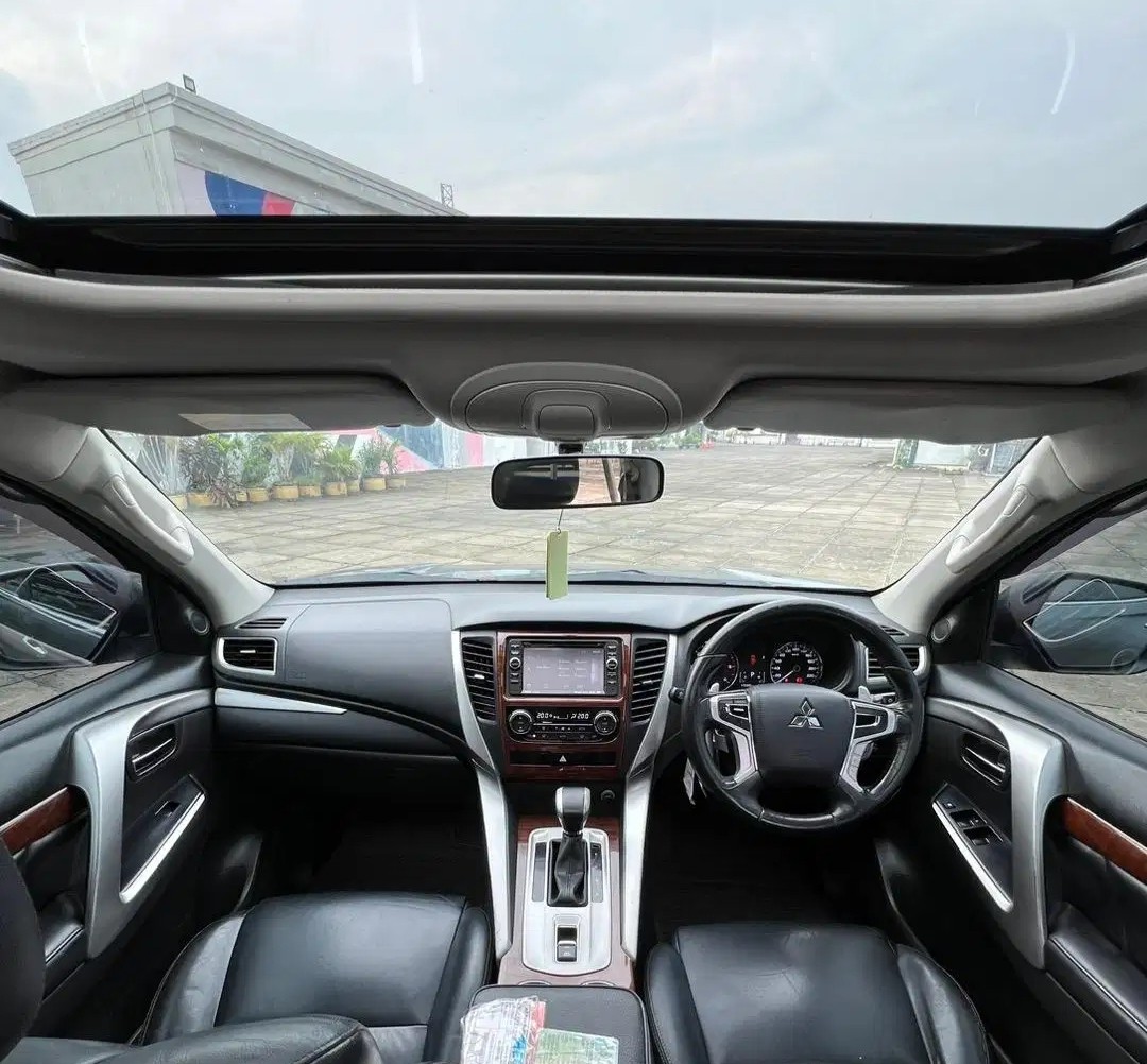 2017 Mitsubishi Pajero Sport 2017 Mitsubishi Pajero Sport