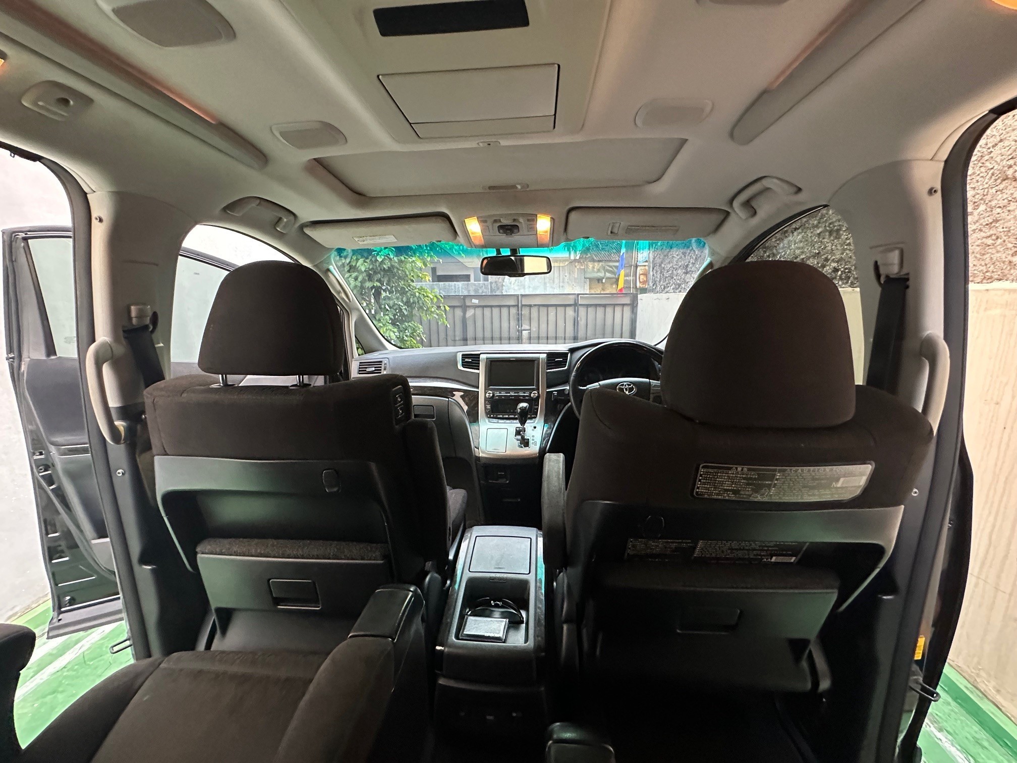 2013 Toyota Vellfire 2013 Toyota Vellfire