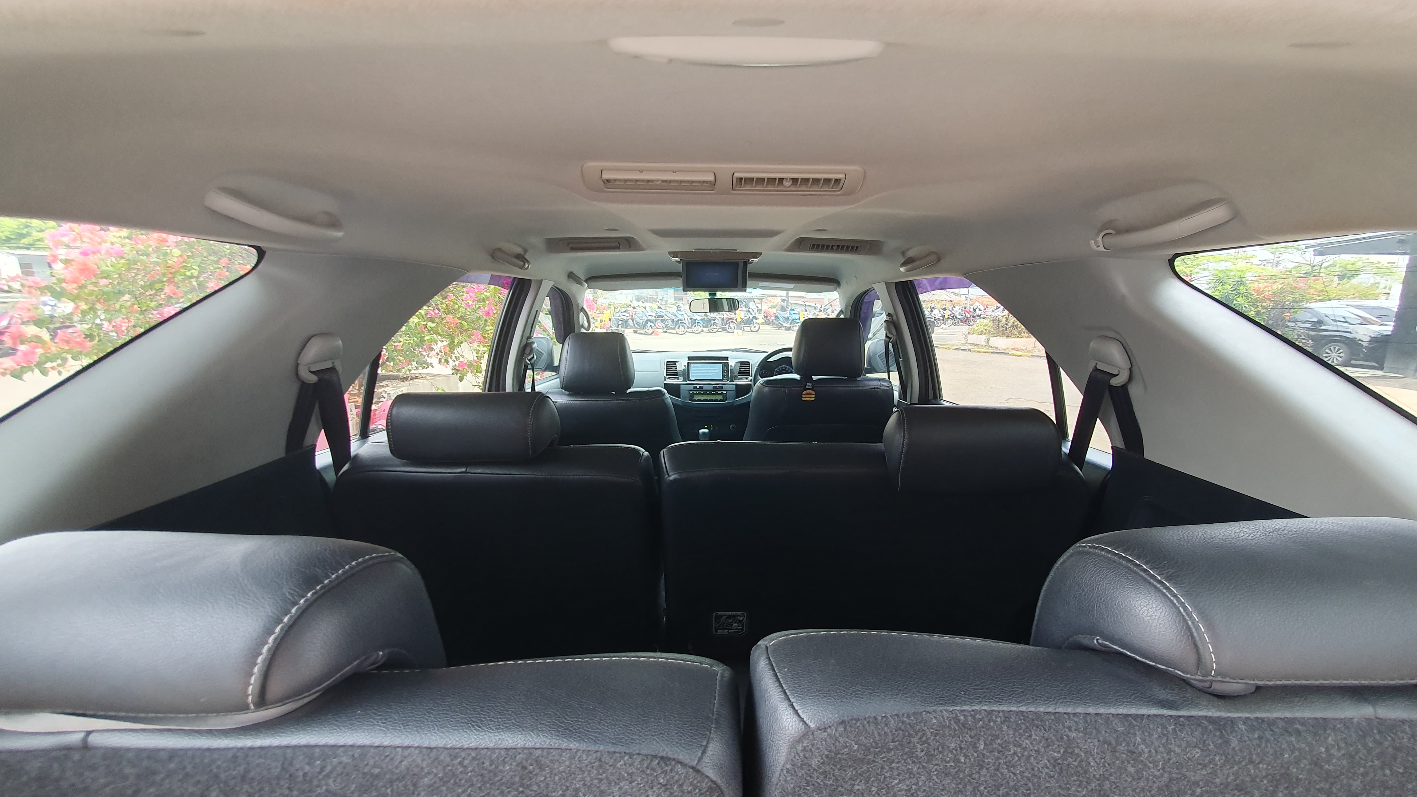 2014 Toyota Fortuner  2014 Toyota Fortuner