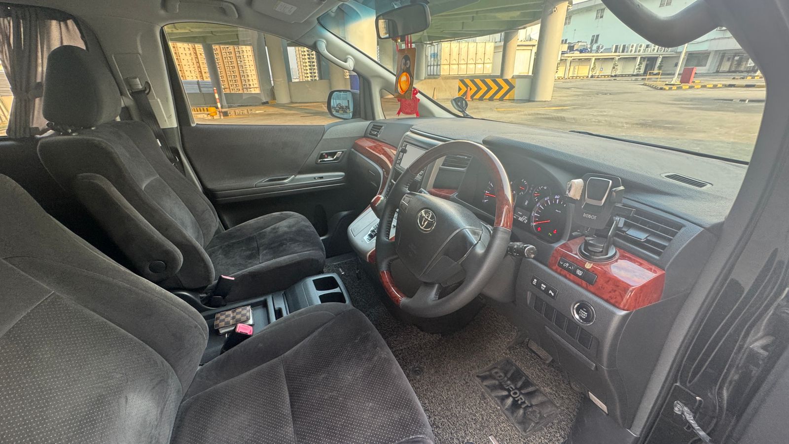 2010 Toyota Vellfire 2010 Toyota Vellfire