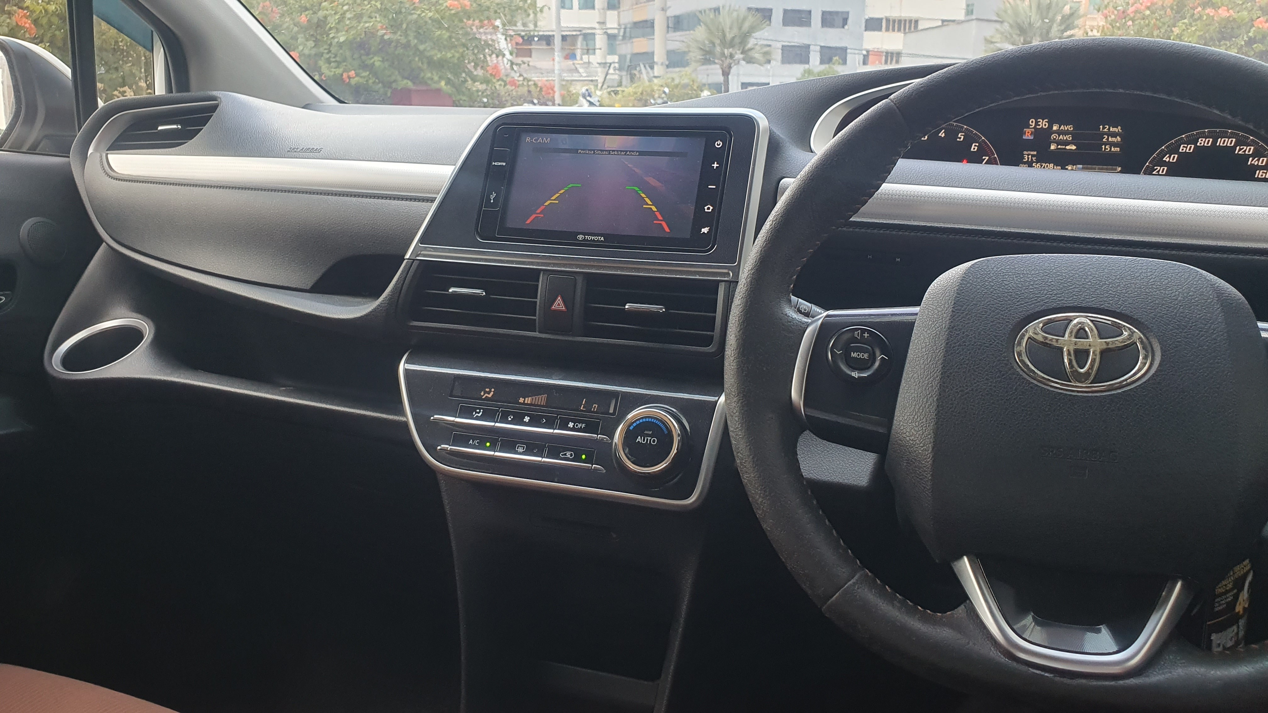 2017 Toyota Sienta 2017 Toyota Sienta