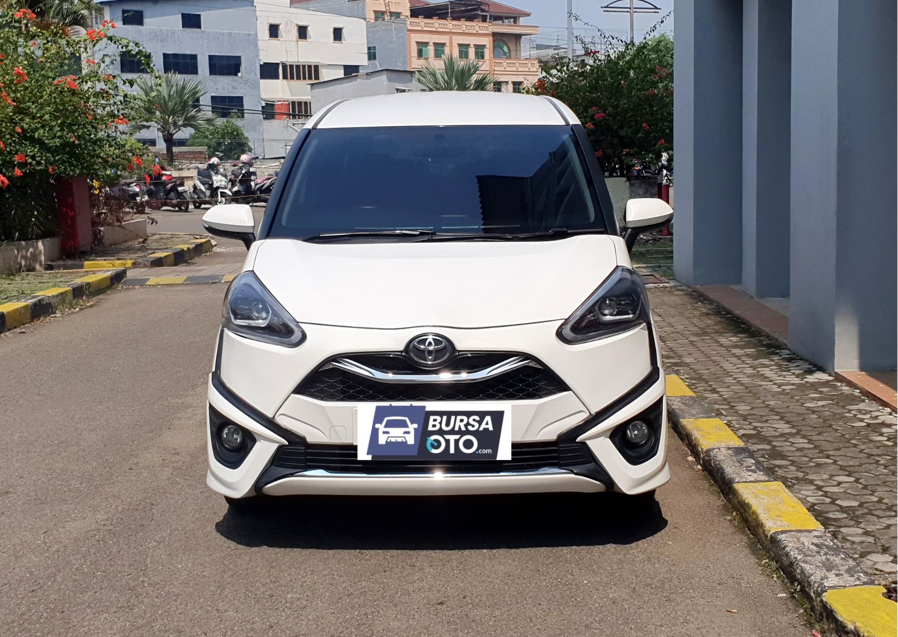 Second Hand 2021 Toyota Sienta Second Hand 2021 Toyota Sienta