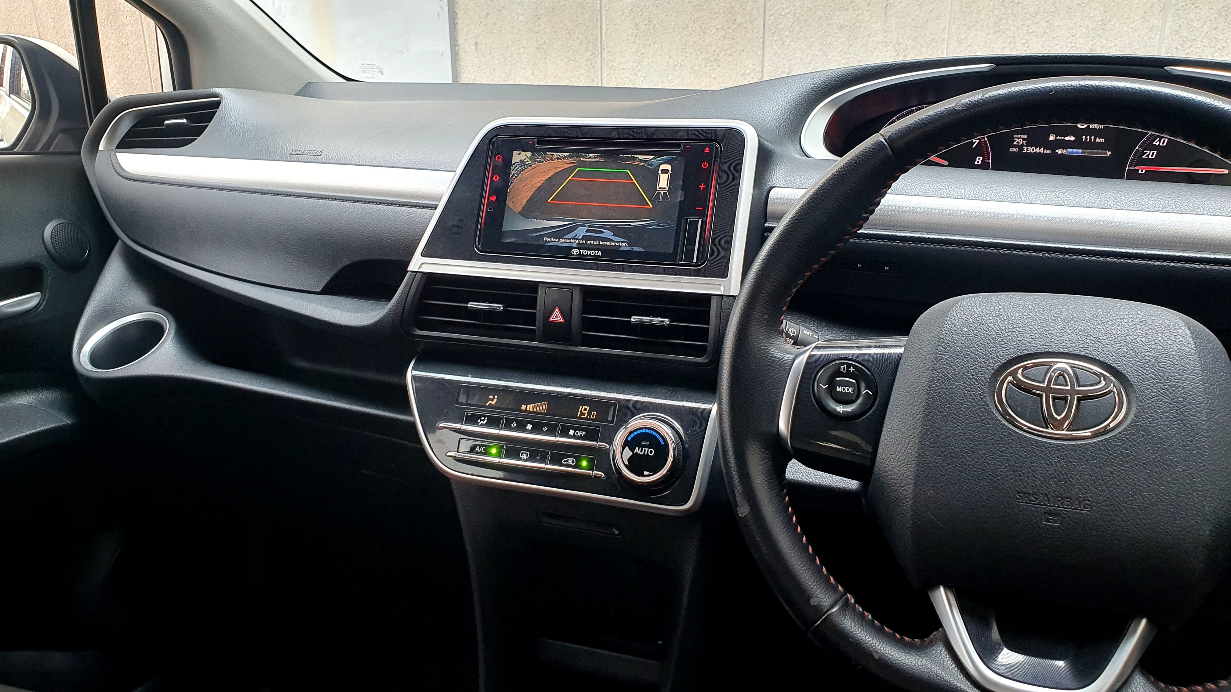 2021 Toyota Sienta 2021 Toyota Sienta