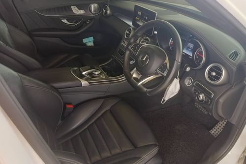 2016 Mercedes Benz C-Class Saloon C 250  lama