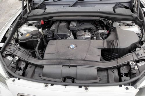 2010 BMW X1 sDrive18i  lama