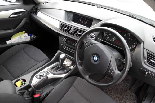 Terpakai 2010 BMW X1 sDrive18i untuk Dijual