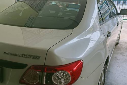 Terpakai 2012 Toyota Corolla 1.8E untuk Dijual