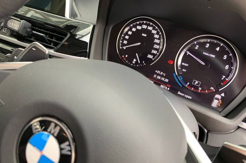 2019 BMW X1 sDrive20i M Sport Terpakai