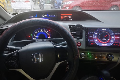 Second hand 2013 Honda Civic 1.8 S CVT 