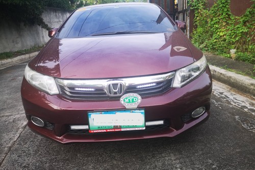 Old 2013 Honda Civic 1.8 S CVT