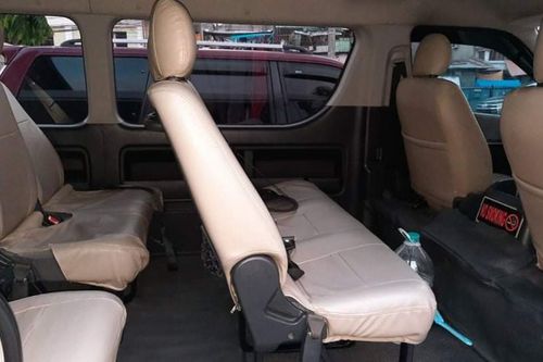 Used 2012 Toyota Hiace 2.5 GL Grandia MT