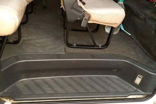 Used 2012 Toyota Hiace 2.5 GL Grandia MT