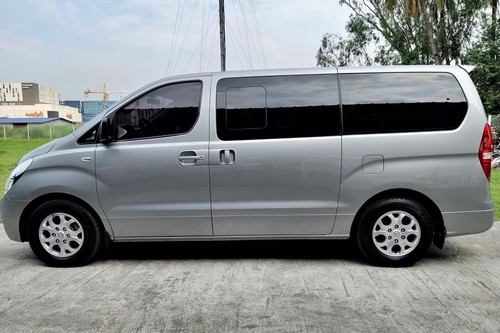 2nd Hand 2011 Hyundai Grand Starex 2.5 CVX