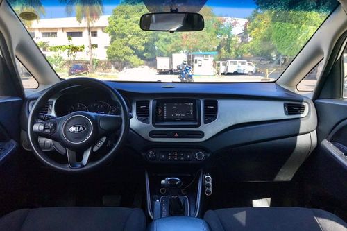 Used 2013 Kia Carens LX AT