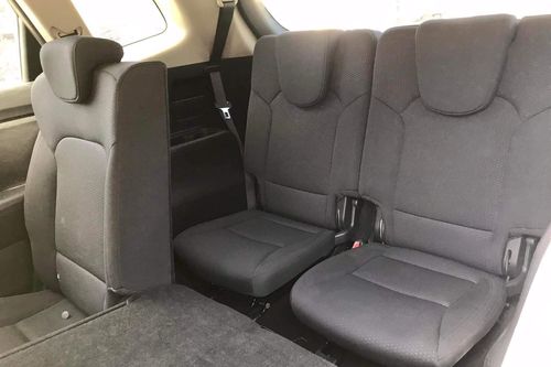 Used 2013 Kia Carens LX AT