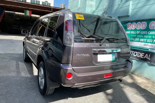 Second hand 2013 Nissan X–Trail 2.0L 4x2 