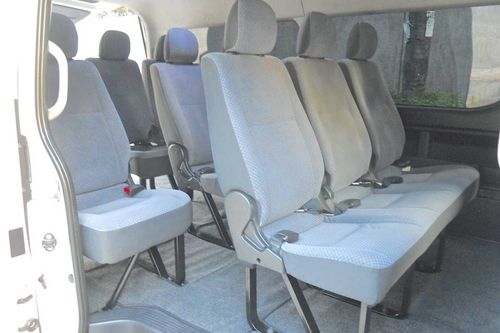 Second hand 2012 Toyota Hiace GL Grandia M/T 