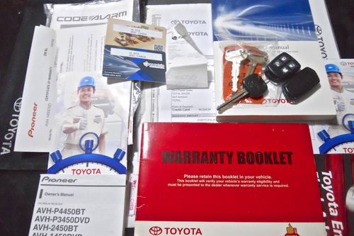 Used 2012 Toyota Hiace GL Grandia M/T